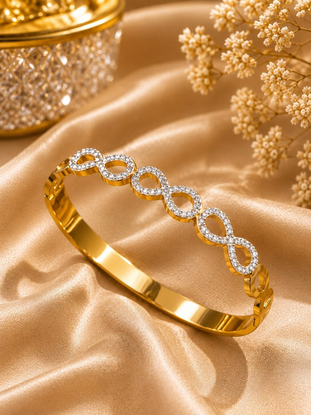 Shafaf Gold-Plated Interlinked Oval AD Anti-Tarnish Adjustable Bracelet