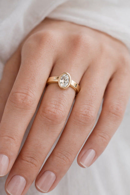 Shafaf Oval Shaped Stone Ring - Gold For Women & Girls