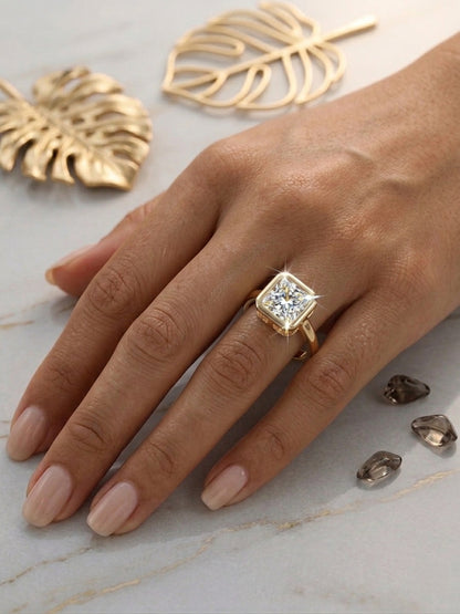 Shafaf Square Shaped Stone Ring - Gold For Women & Girls