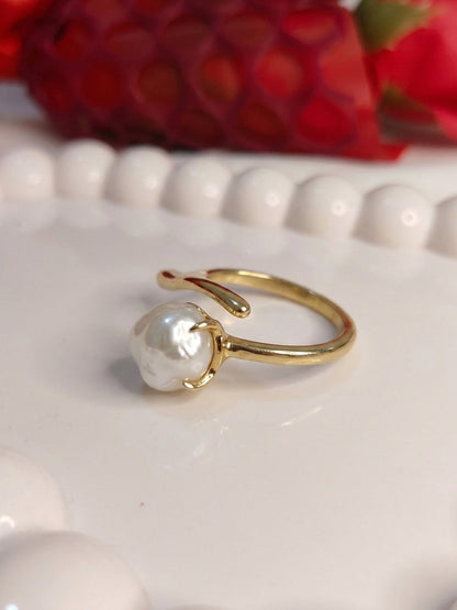 Shafaf Gold Plated Baroque Pearl Bypass Ring for Women, Anti-Tarnish Handmade Irregular Cultured Pearl Statement Ring I Unique Organic Minimalist Jewelry Adjustable Open Band Gifting for Her