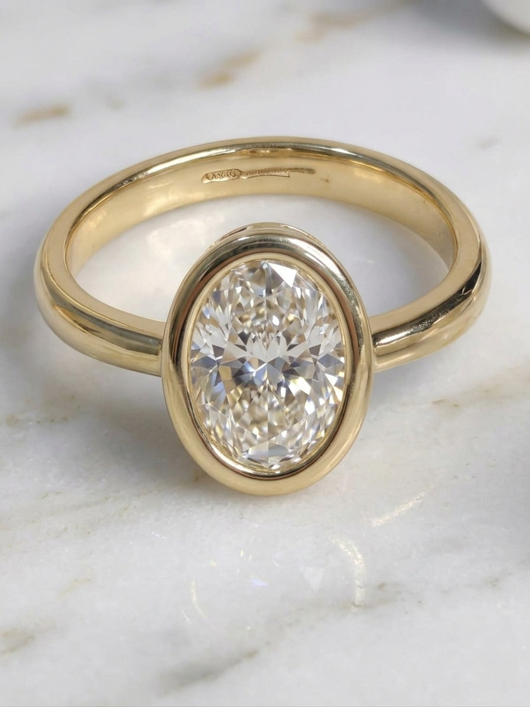 Shafaf Oval Shaped Stone Ring - Gold For Women & Girls