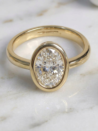 Shafaf Oval Shaped Stone Ring - Gold For Women & Girls