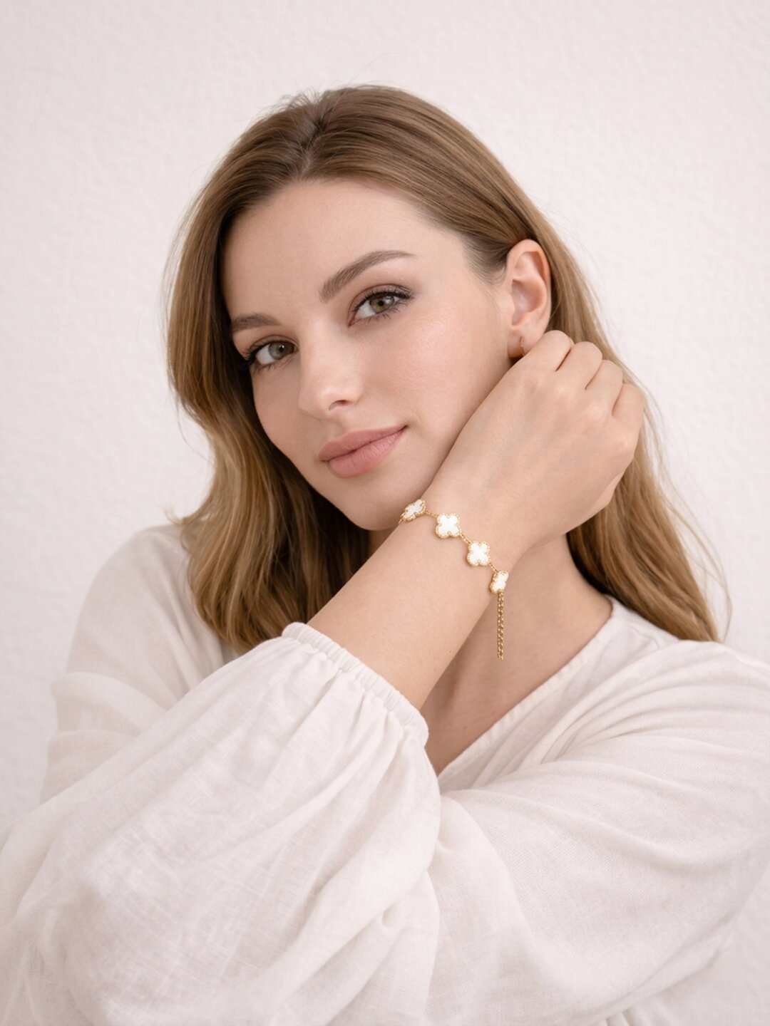 Shafaf Women's Reversible Clover Bracelet White Motifs, Adjustable Length