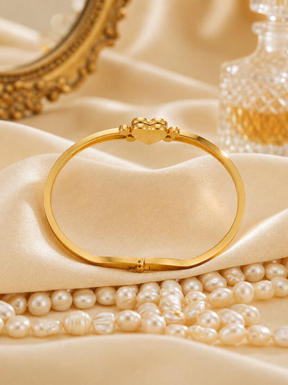 Shafaf Gold-Plated Mother of Pearl Heart & AD Stones Anti-Tarnish Adjustable Bracelet