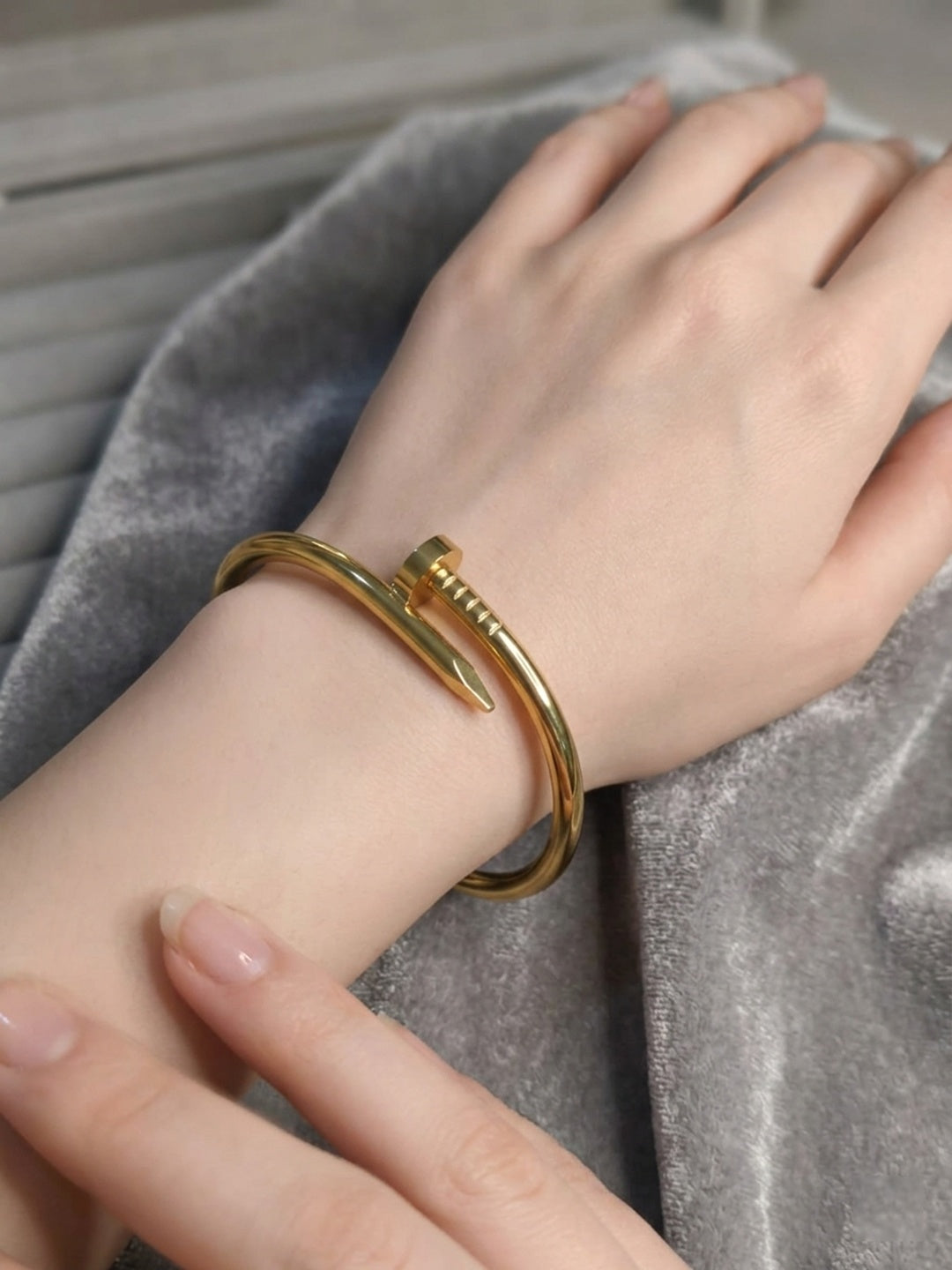 Shafaf Anti-Tarnish Bracelet Kadas | Premium Stone Studded Bracelets for gifting (Nail Bracelet)