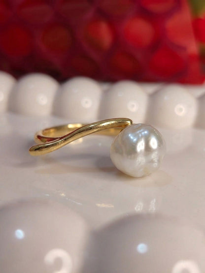 Shafaf Gold Plated Baroque Pearl Bypass Ring for Women, Anti-Tarnish Handmade Irregular Cultured Pearl Statement Ring I Unique Organic Minimalist Jewelry Adjustable Open Band Gifting for Her
