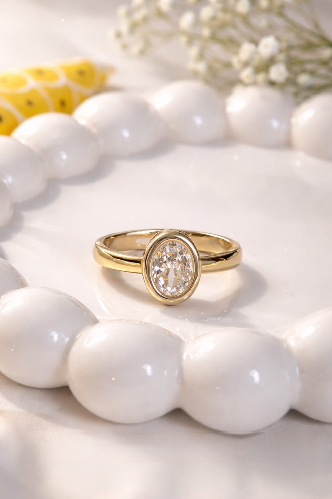 Shafaf Oval Shaped Stone Ring - Gold For Women & Girls