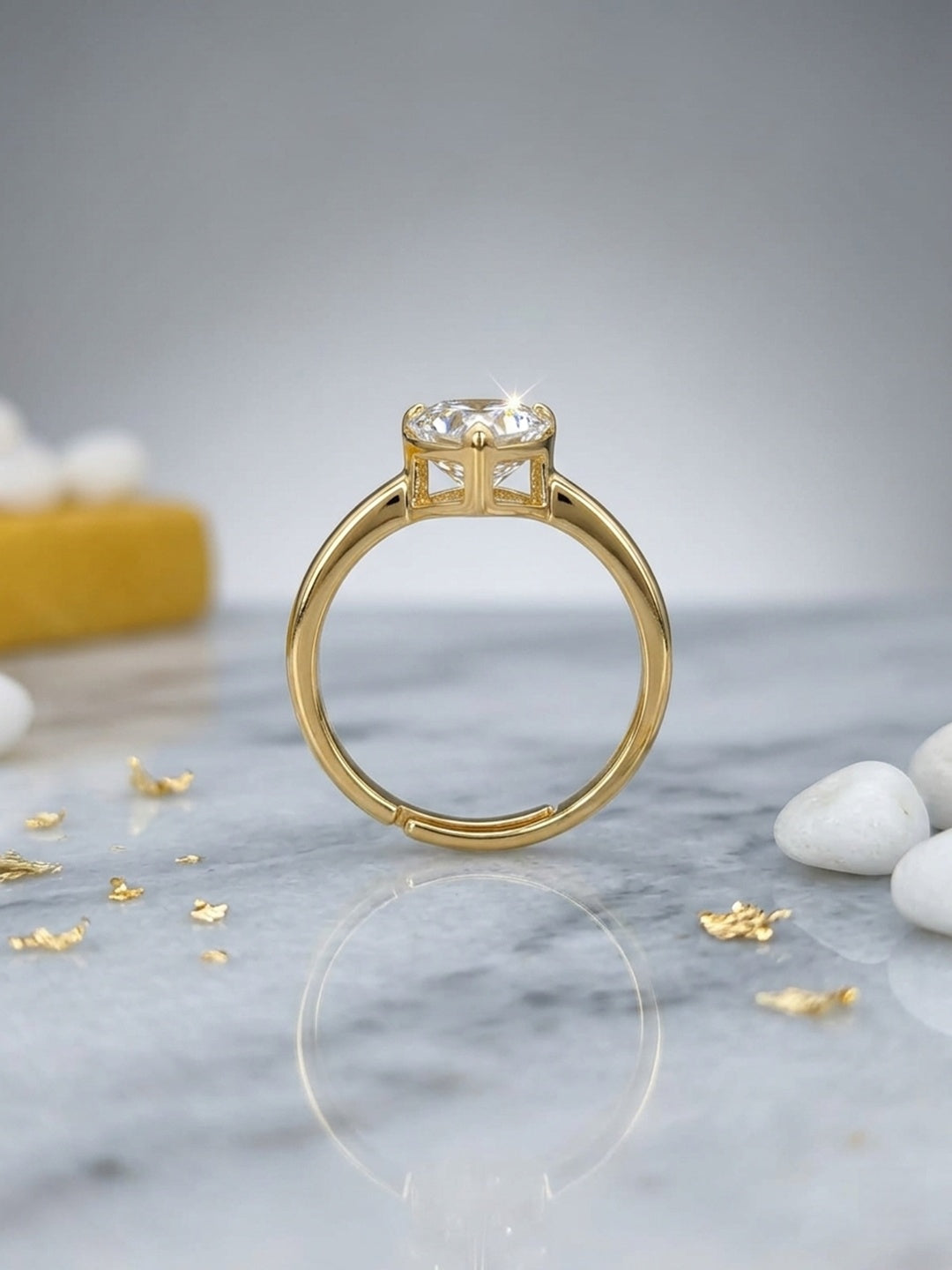 Shafaf Square Shaped Stone Ring - Gold For Women & Girls